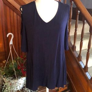 Navy VNeck Cutout Sleeves Top Sz XL